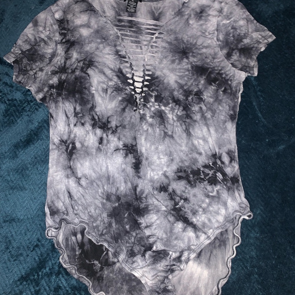 Rue21 Charcoal and Ash Tie-Dye Bodysuit